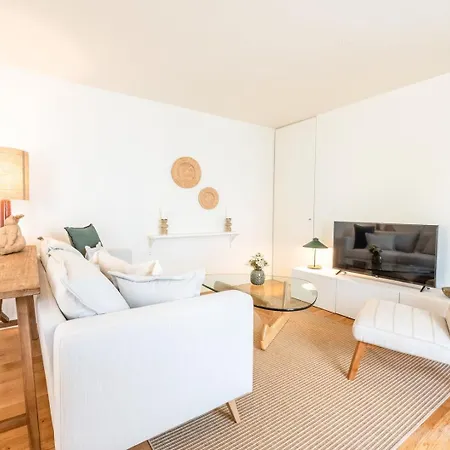 Guestready - Conde Acáçovas 3 Paço de Arcos