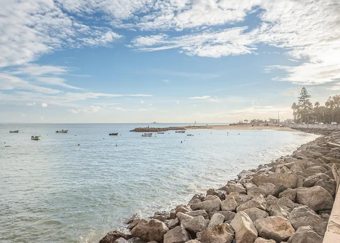 Guestready - Conde Alcacovas Lägenhet Paço de Arcos