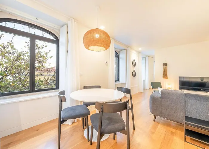 Guestready - Conde Alcacovas Lägenhet Paço de Arcos